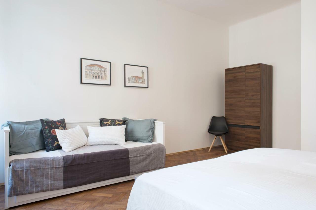 דירות פראג Kent Ridge Loft מראה חיצוני תמונה