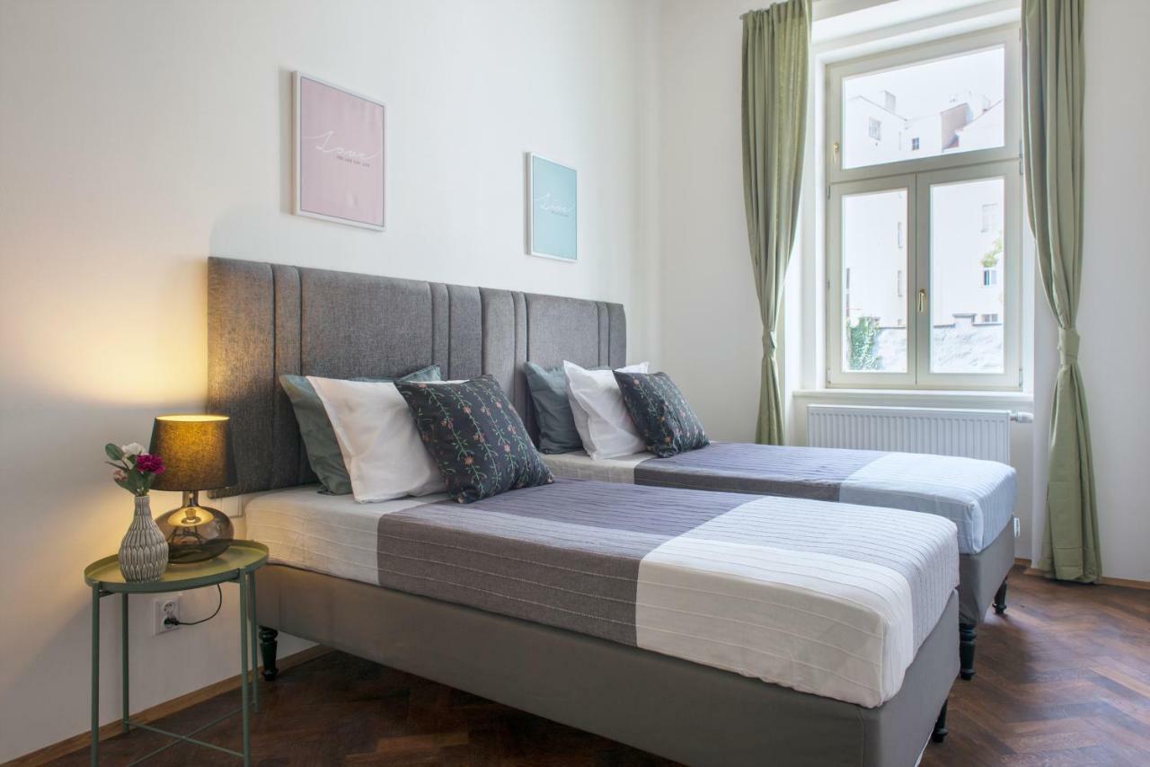 דירות פראג Kent Ridge Loft מראה חיצוני תמונה