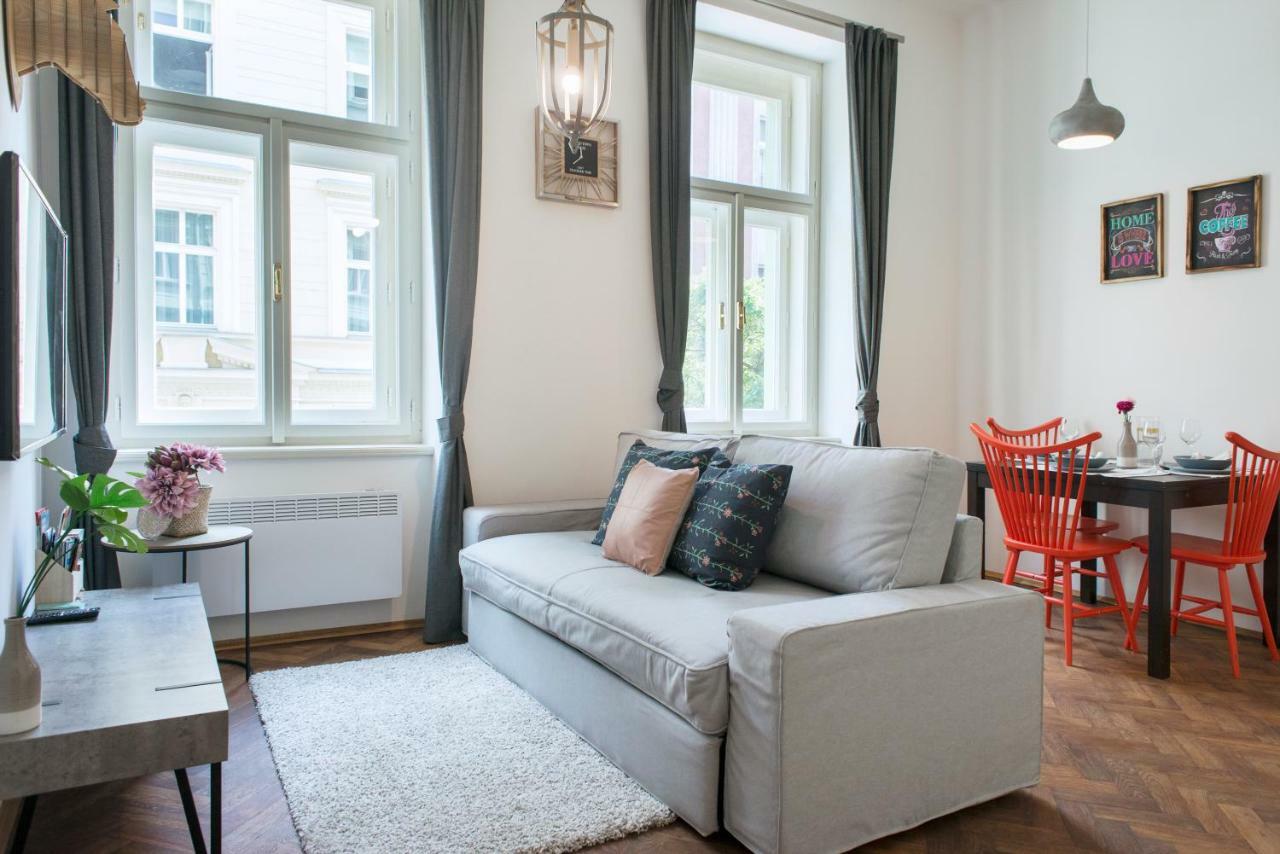 דירות פראג Kent Ridge Loft מראה חיצוני תמונה