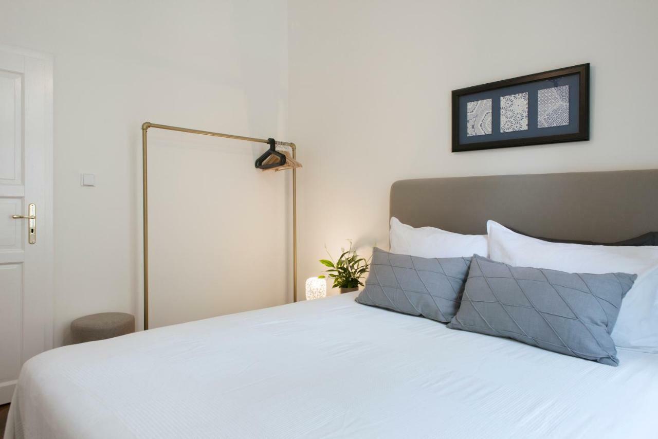 דירות פראג Kent Ridge Loft מראה חיצוני תמונה