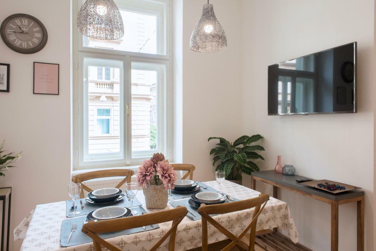 דירות פראג Kent Ridge Loft מראה חיצוני תמונה
